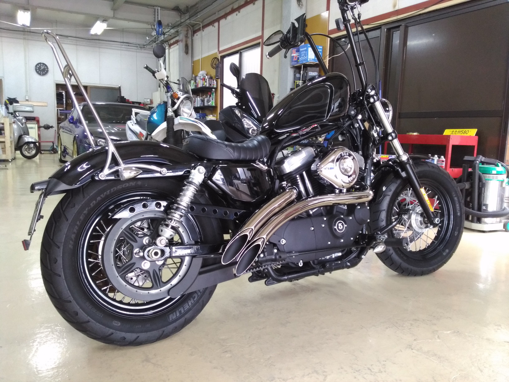 forty-eight-mcustom9.jpg