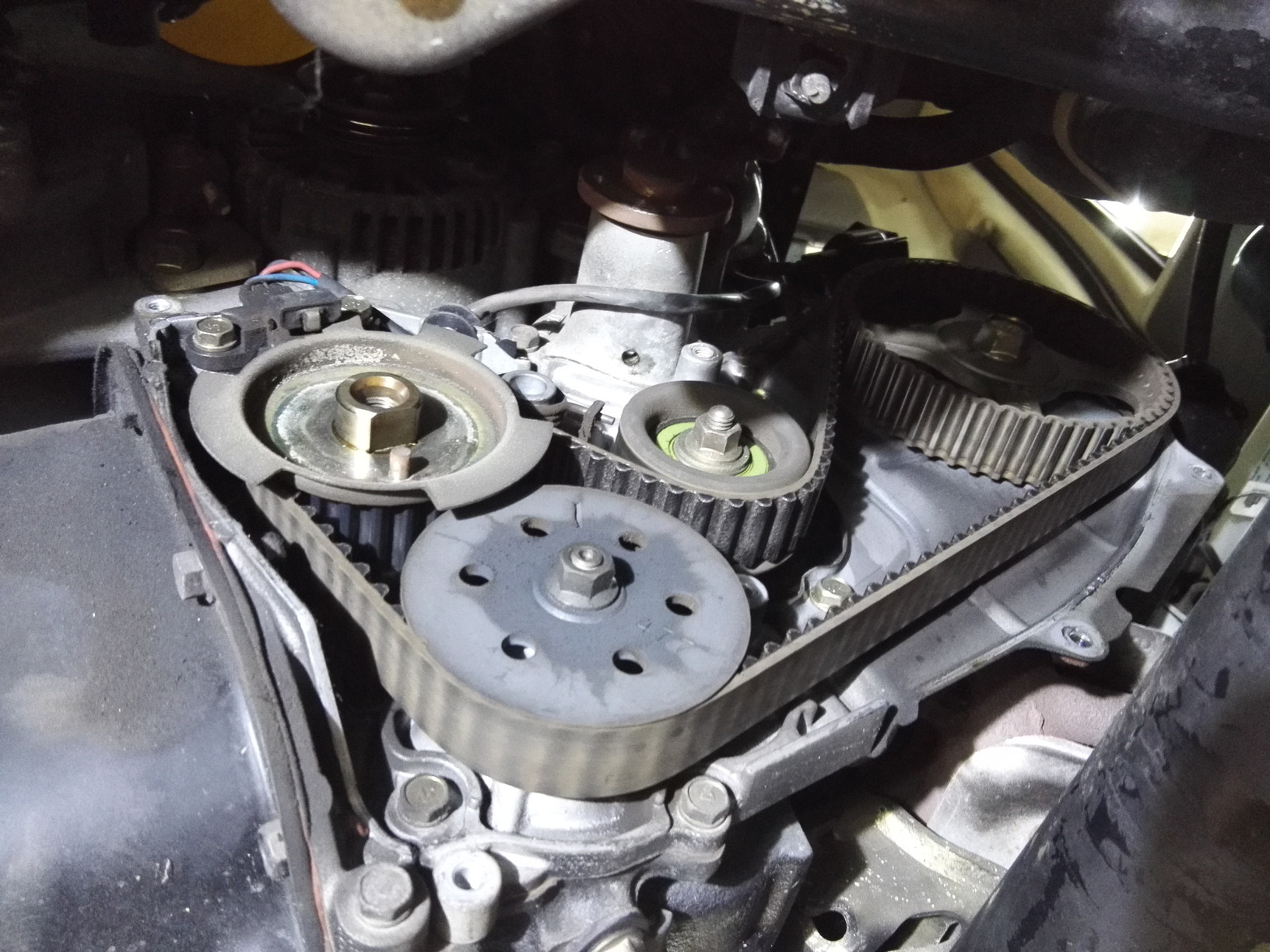minicab-timingbelt9.jpg