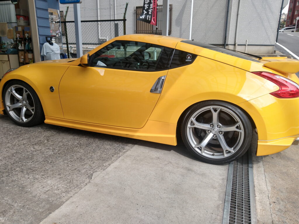 Z34　車高調交換