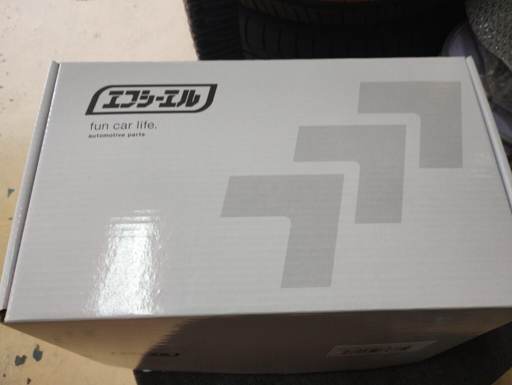 アルファードフォグ交換